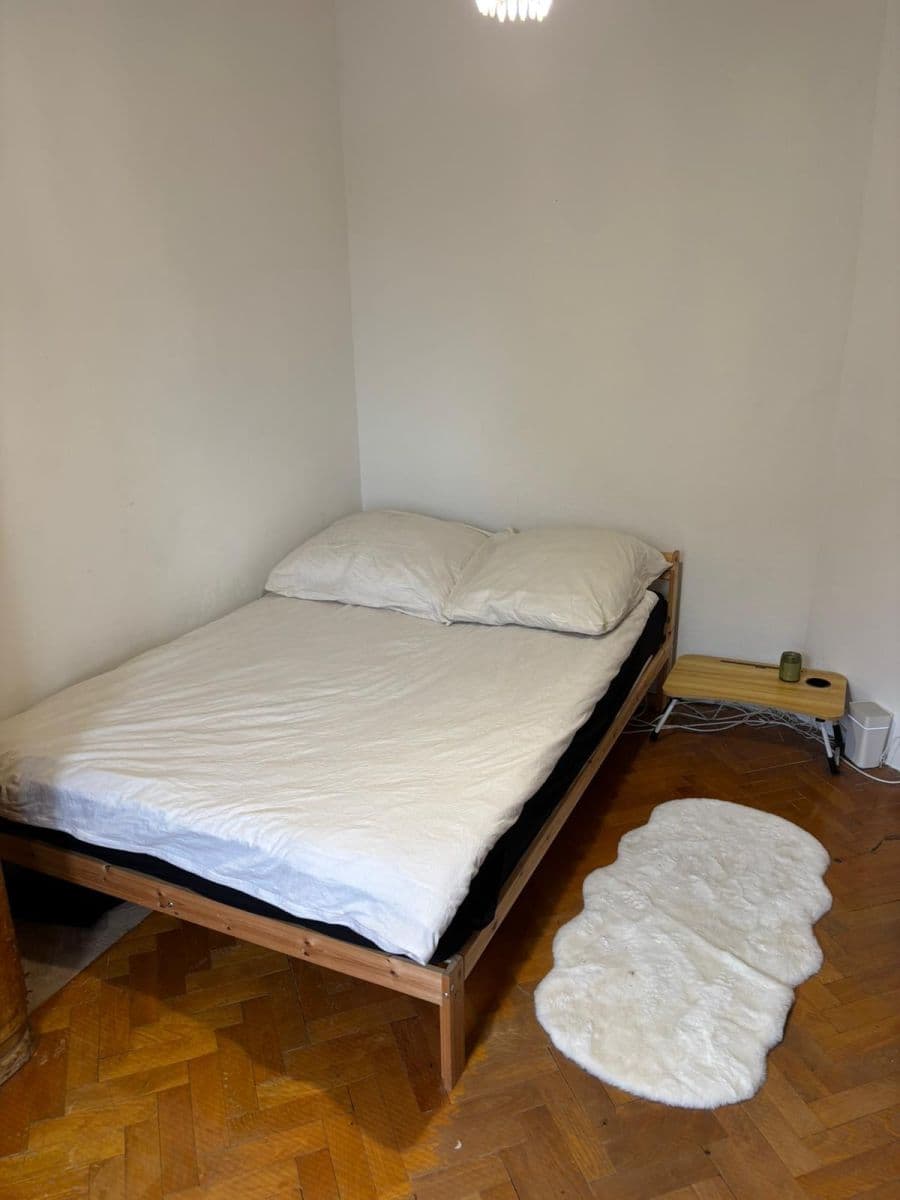 Pronájem bytu 2+1 60 m², Páričkova, Ružinov, Bratislavský kraj Pronájem bytu 2+1 60 m², Páričkova, Ružinov, Bratislavský kraj