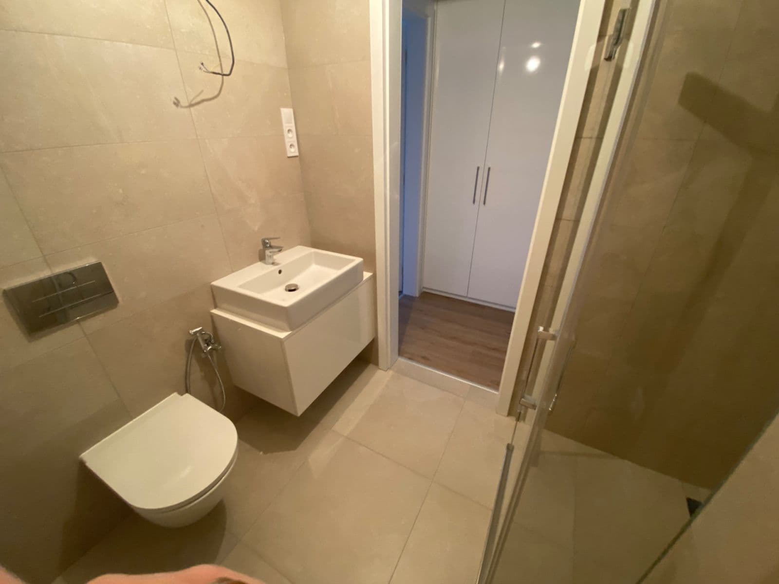 Pronájem bytu 1+kk 25 m², Ke křížku, Kladno, Středočeský kraj Pronájem bytu 1+kk 25 m², Ke křížku, Kladno, Středočeský kraj