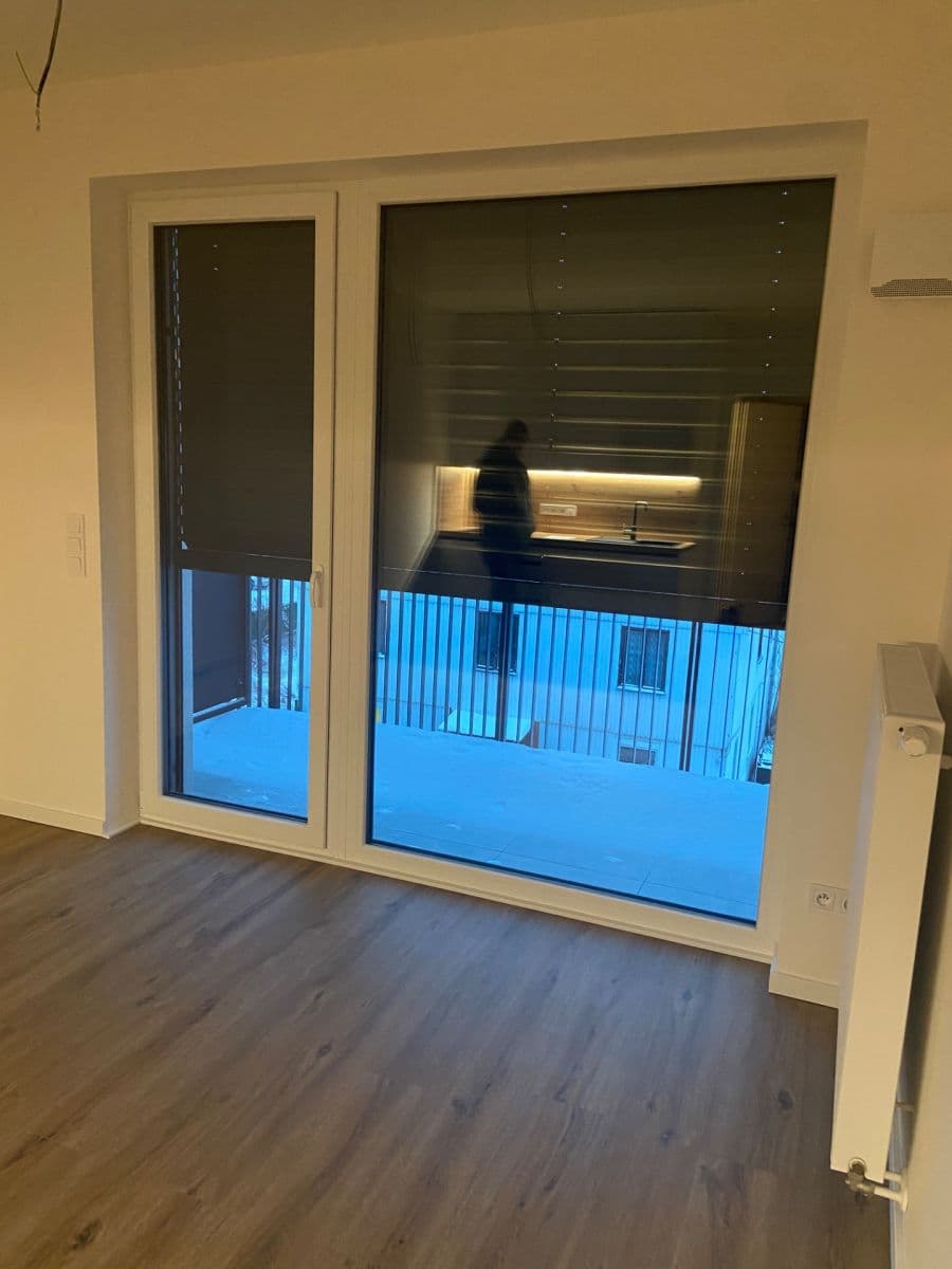 Pronájem bytu 1+kk 25 m², Ke křížku, Kladno, Středočeský kraj Pronájem bytu 1+kk 25 m², Ke křížku, Kladno, Středočeský kraj