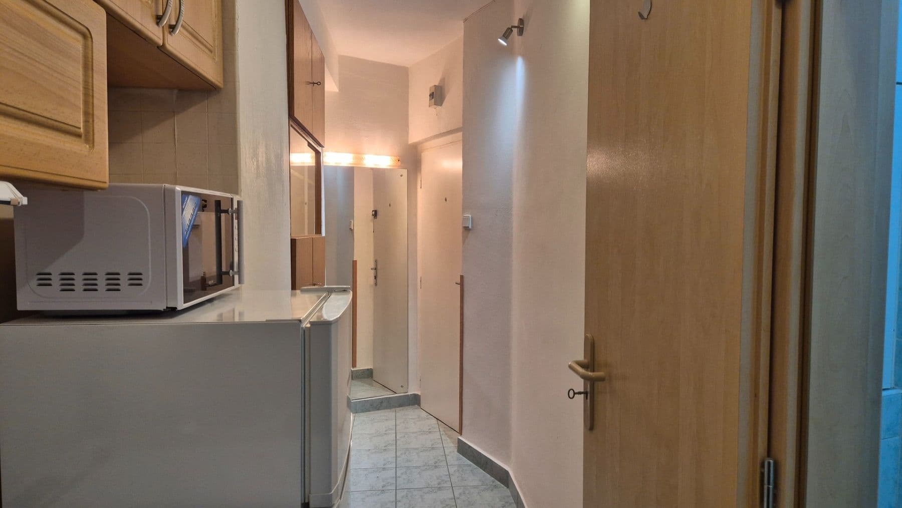 Pronájem bytu 1+kk 27 m², Renneská třída, Brno, Jihomoravský kraj Pronájem bytu 1+kk 27 m², Renneská třída, Brno, Jihomoravský kraj