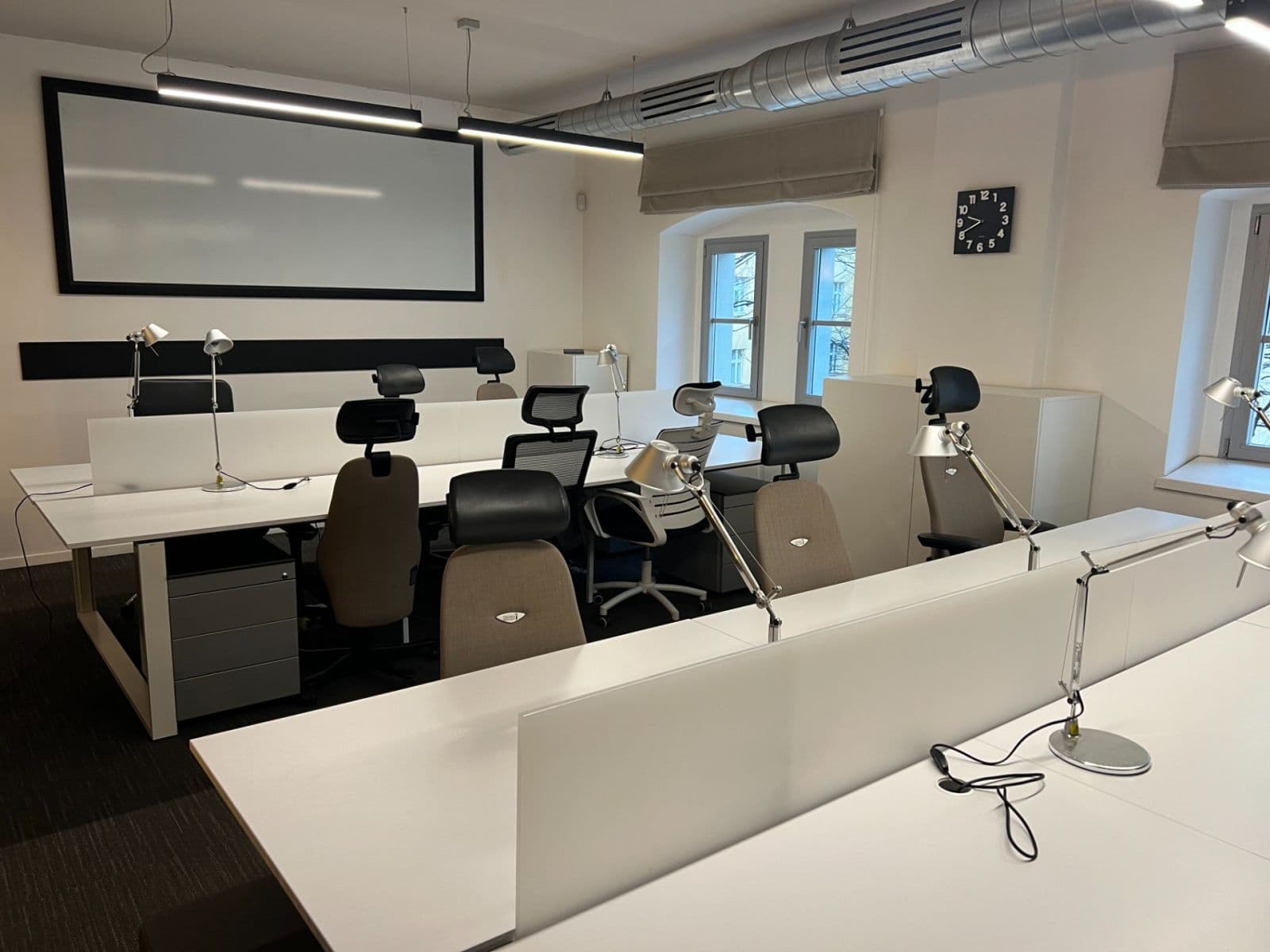 Pronájem kanceláře 280 m², Korunní, Praha, Praha Pronájem kanceláře 280 m², Korunní, Praha, Praha