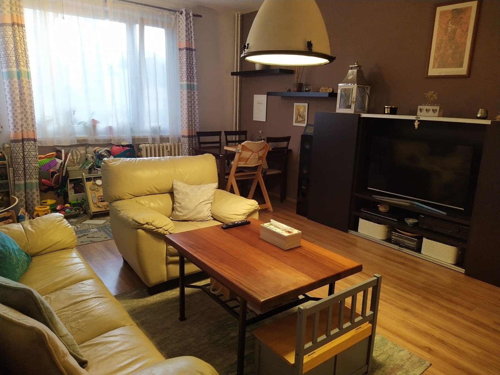 Pronájem bytu 2+1 66 m², Komenského nám., Litomyšl, Pardubický kraj Pronájem bytu 2+1 66 m², Komenského nám., Litomyšl, Pardubický kraj