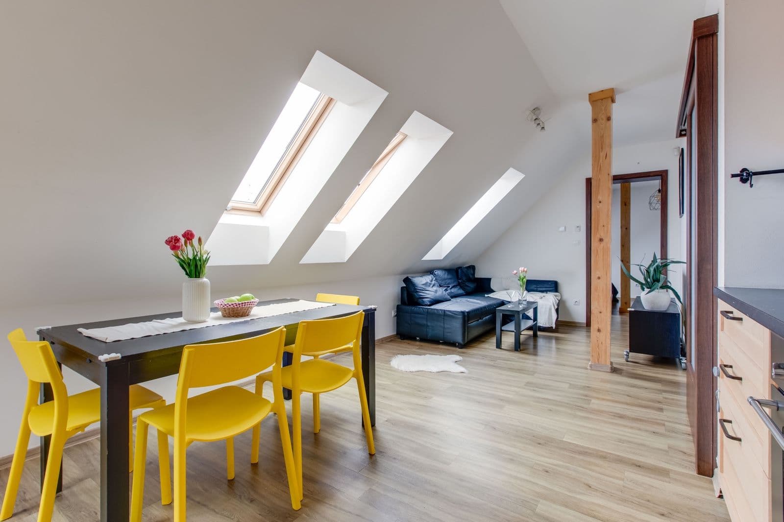 Pronájem bytu 3+kk 75 m², Oldřichova, Praha, Praha Pronájem bytu 3+kk 75 m², Oldřichova, Praha, Praha