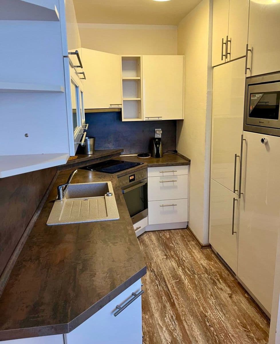 Pronájem bytu 3+kk 74 m², Láskova, Praha, Praha Pronájem bytu 3+kk 74 m², Láskova, Praha, Praha