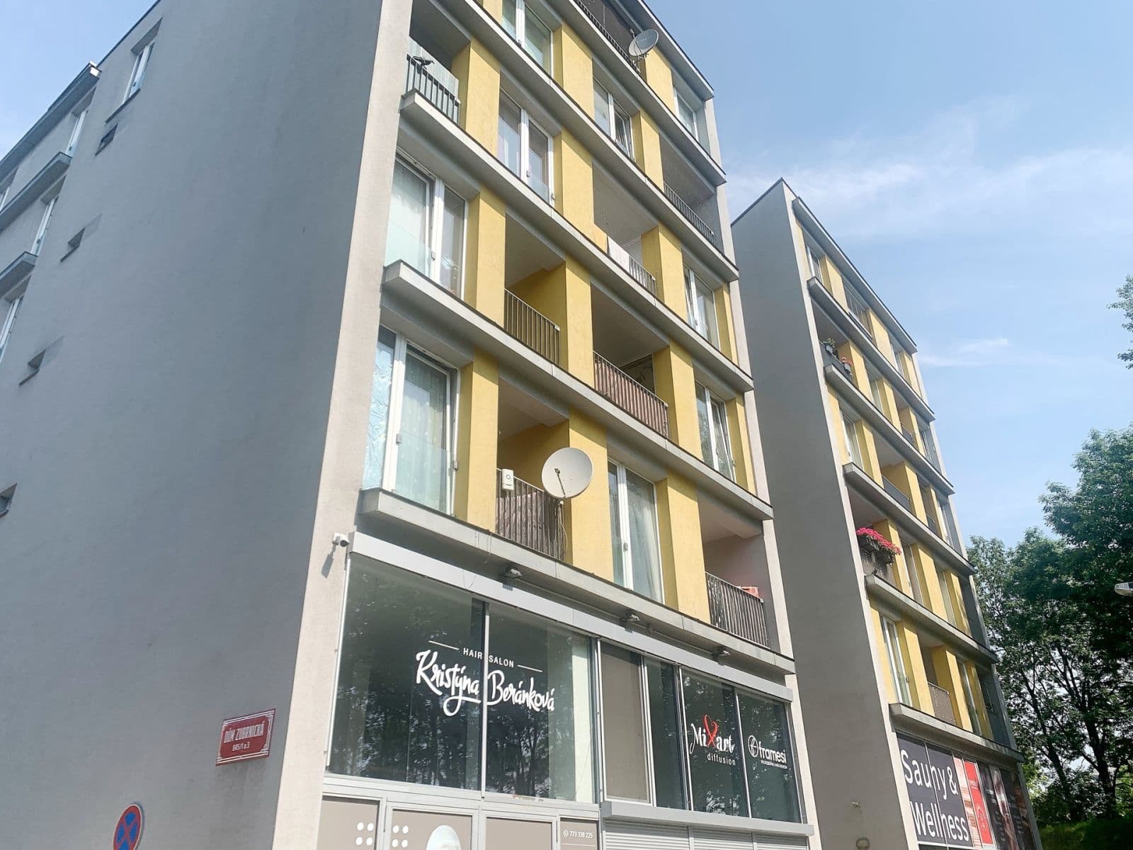 Pronájem bytu 1+kk 38 m², Zubrnická, Praha, Praha Pronájem bytu 1+kk 38 m², Zubrnická, Praha, Praha