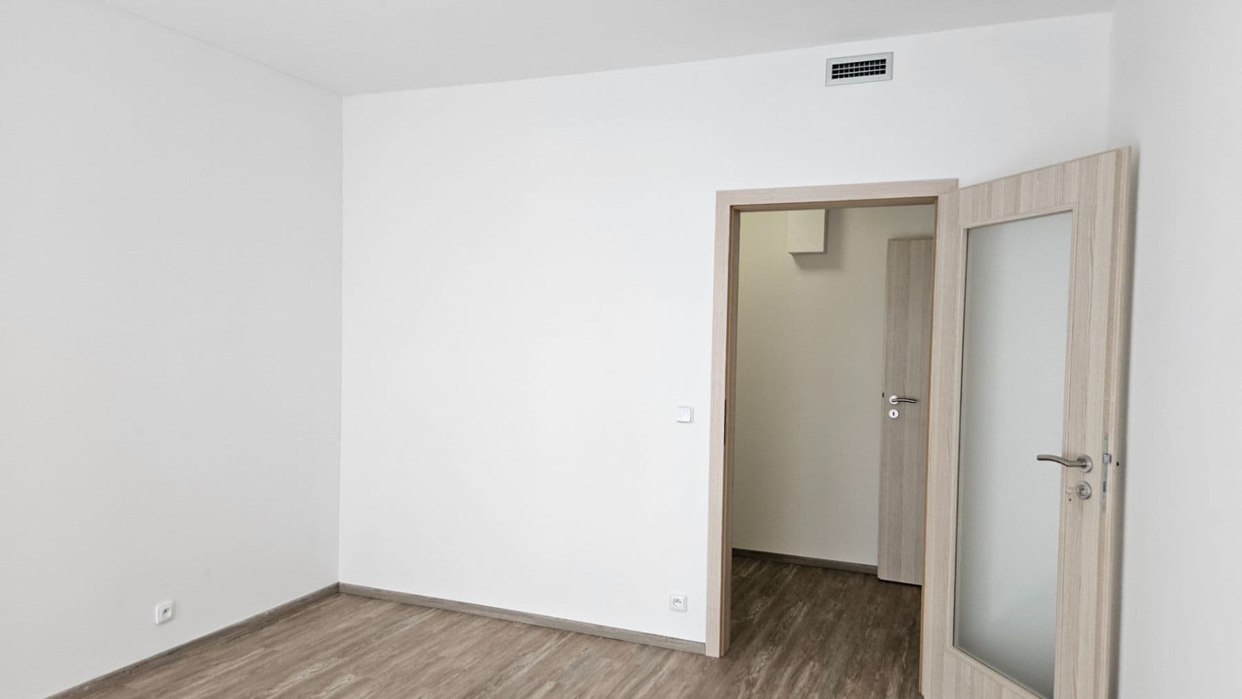 Pronájem bytu 2+kk 62 m², Sinkulova, Praha, Praha Pronájem bytu 2+kk 62 m², Sinkulova, Praha, Praha