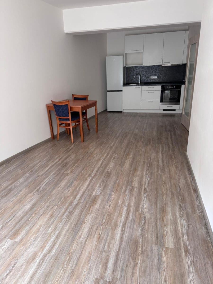 Pronájem bytu 2+kk 62 m², Sinkulova, Praha, Praha Pronájem bytu 2+kk 62 m², Sinkulova, Praha, Praha