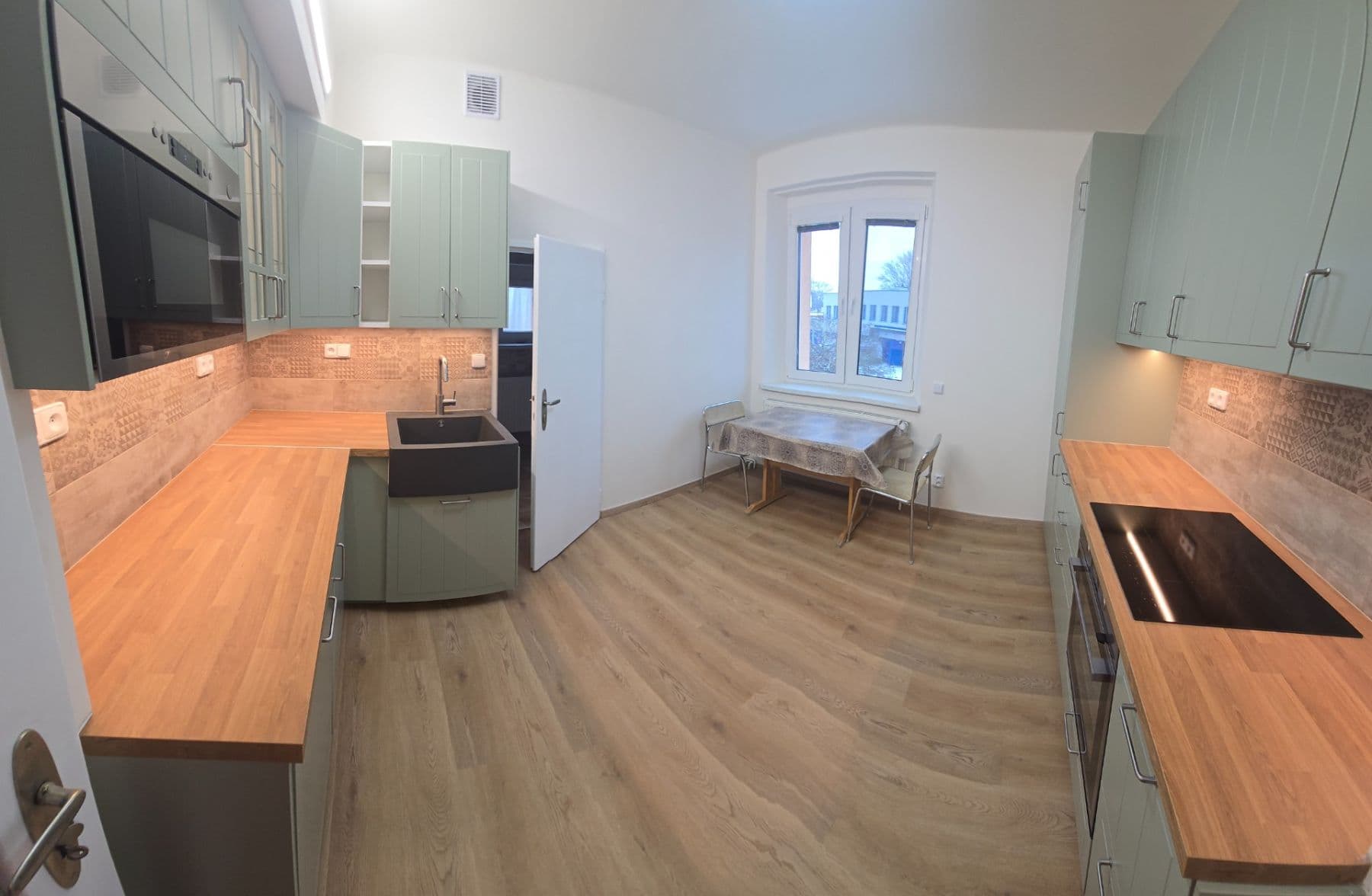 Pronájem bytu 2+1 65 m², Na Klášterním, Praha, Praha Pronájem bytu 2+1 65 m², Na Klášterním, Praha, Praha