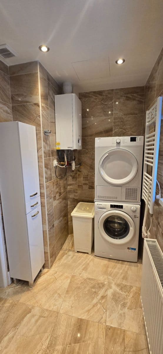 Pronájem bytu 2+1 65 m², Na Klášterním, Praha, Praha Pronájem bytu 2+1 65 m², Na Klášterním, Praha, Praha