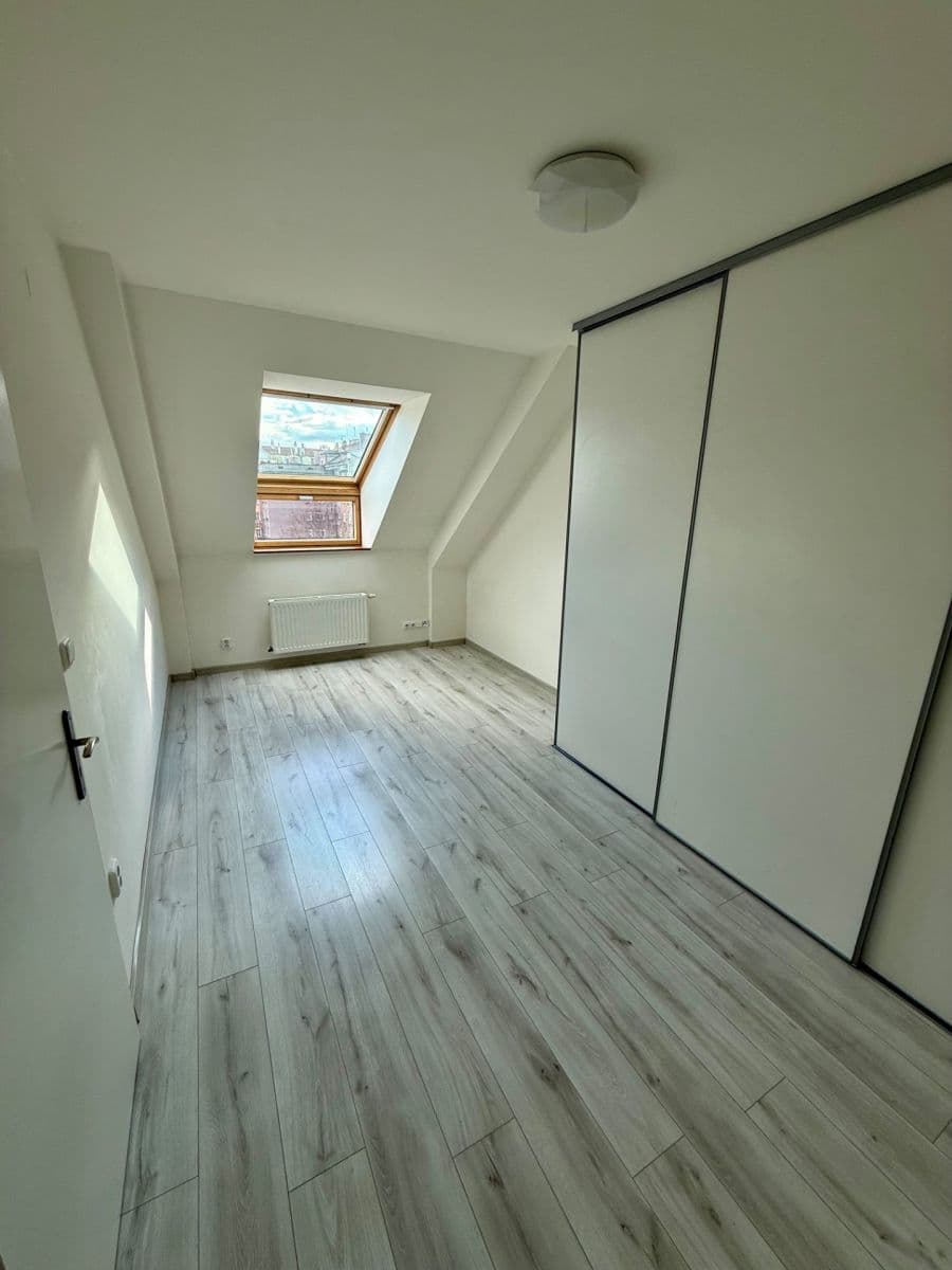 Pronájem bytu 2+kk 44 m², Lotyšská, Praha, Praha Pronájem bytu 2+kk 44 m², Lotyšská, Praha, Praha