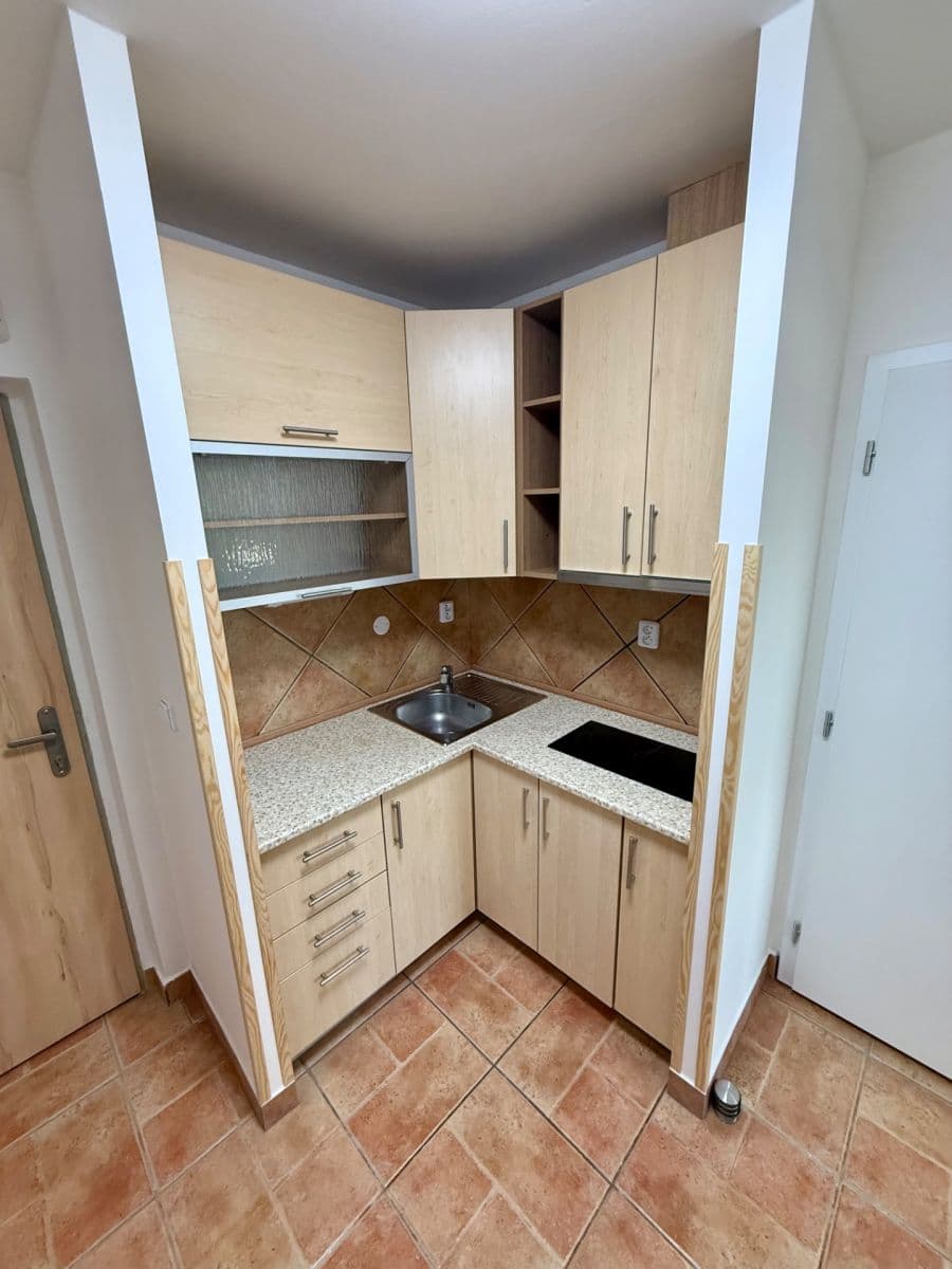 Pronájem bytu 2+kk 44 m², Lotyšská, Praha, Praha Pronájem bytu 2+kk 44 m², Lotyšská, Praha, Praha