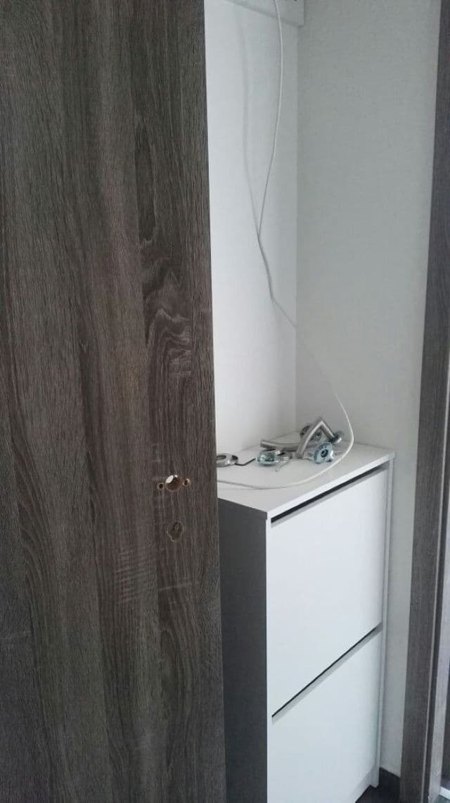 Pronájem bytu 1+kk 38 m², Dobevská, Praha, Praha Pronájem bytu 1+kk 38 m², Dobevská, Praha, Praha