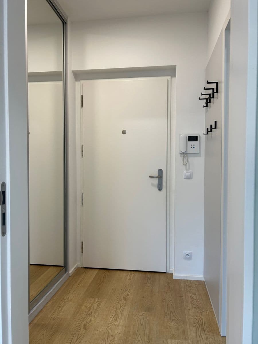 Pronájem bytu 2+kk 59 m², Michelská, Praha, Praha Pronájem bytu 2+kk 59 m², Michelská, Praha, Praha