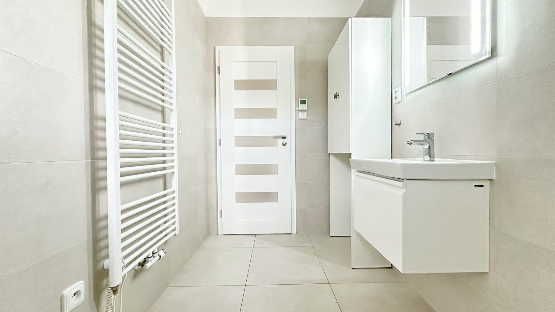 Pronájem bytu 2+kk 39 m², Českobrodská, Praha, Praha Pronájem bytu 2+kk 39 m², Českobrodská, Praha, Praha