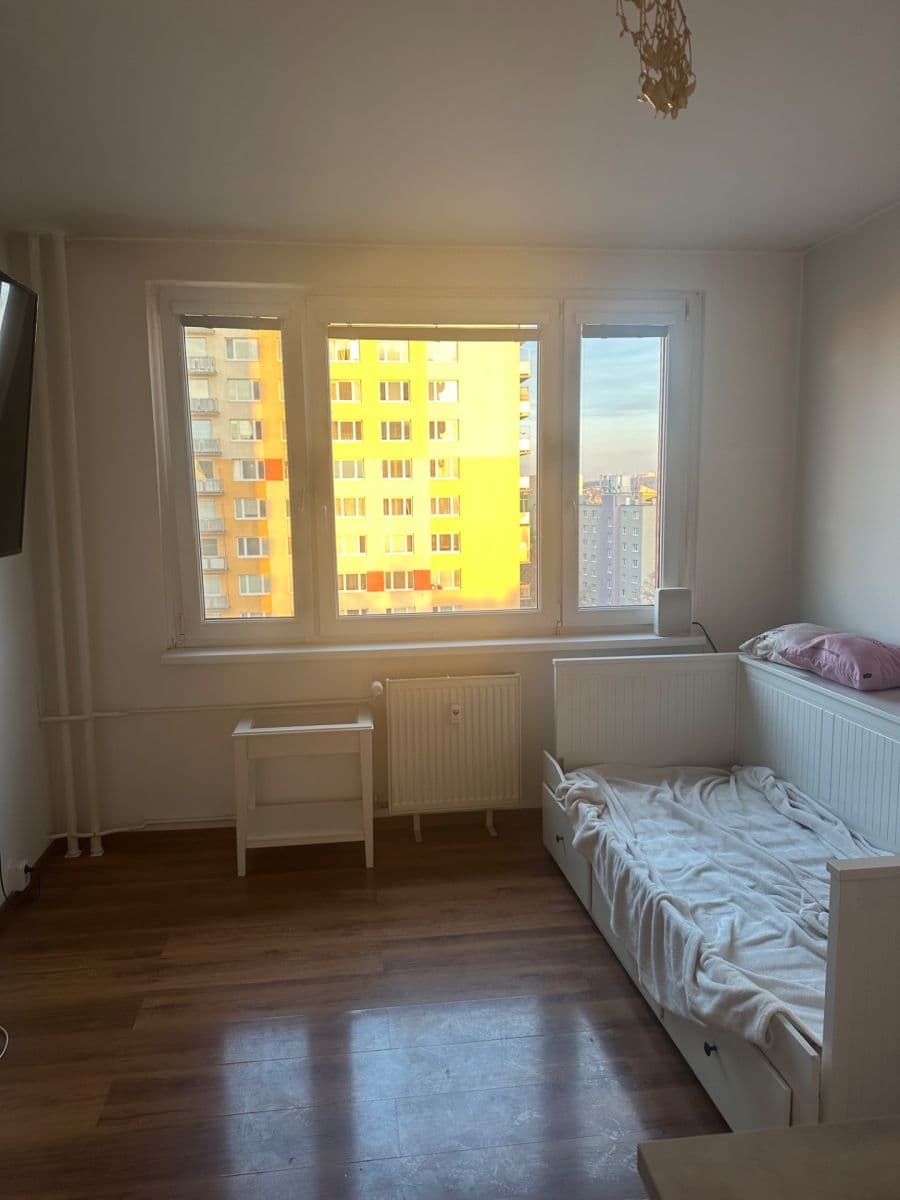 Pronájem bytu 1+kk 27 m², Jabloňová, Praha, Praha Pronájem bytu 1+kk 27 m², Jabloňová, Praha, Praha