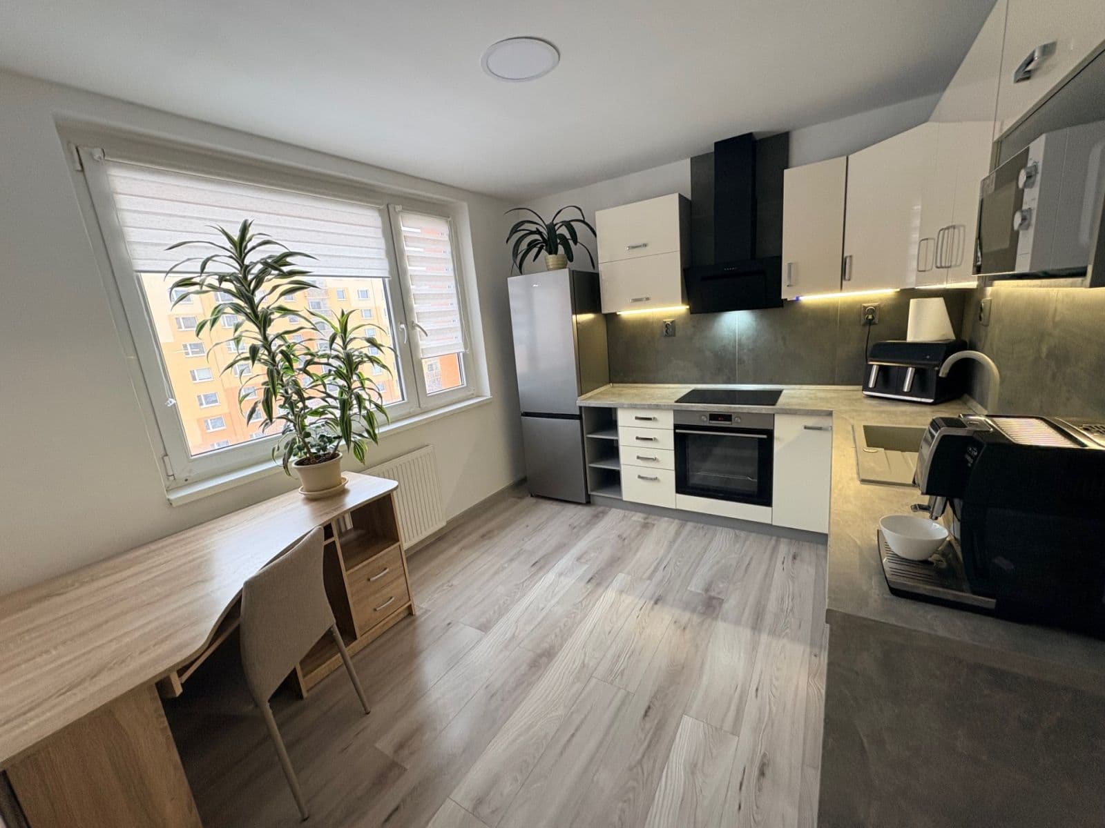 Pronájem bytu 1+1 40 m², Na Borku, Jirkov, Ústecký kraj Pronájem bytu 1+1 40 m², Na Borku, Jirkov, Ústecký kraj