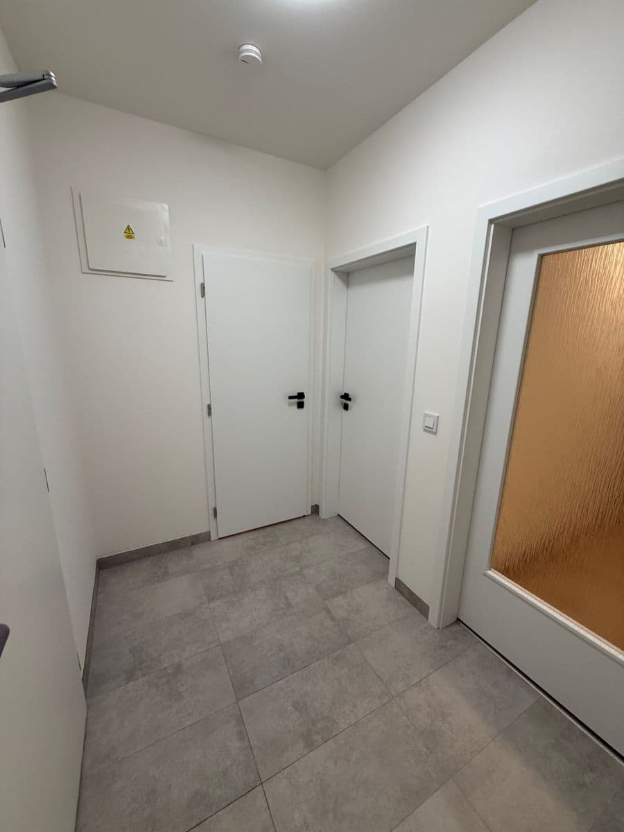 Pronájem bytu 2+kk 42 m², Fabiánové, Praha, Praha Pronájem bytu 2+kk 42 m², Fabiánové, Praha, Praha