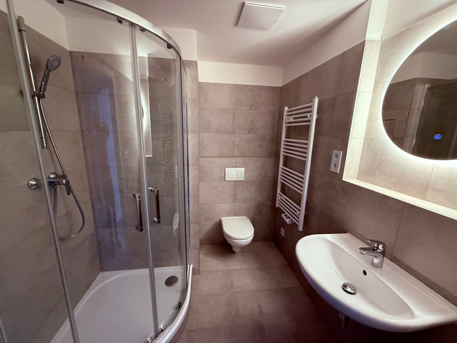 Pronájem bytu 2+kk 42 m², Fabiánové, Praha, Praha Pronájem bytu 2+kk 42 m², Fabiánové, Praha, Praha