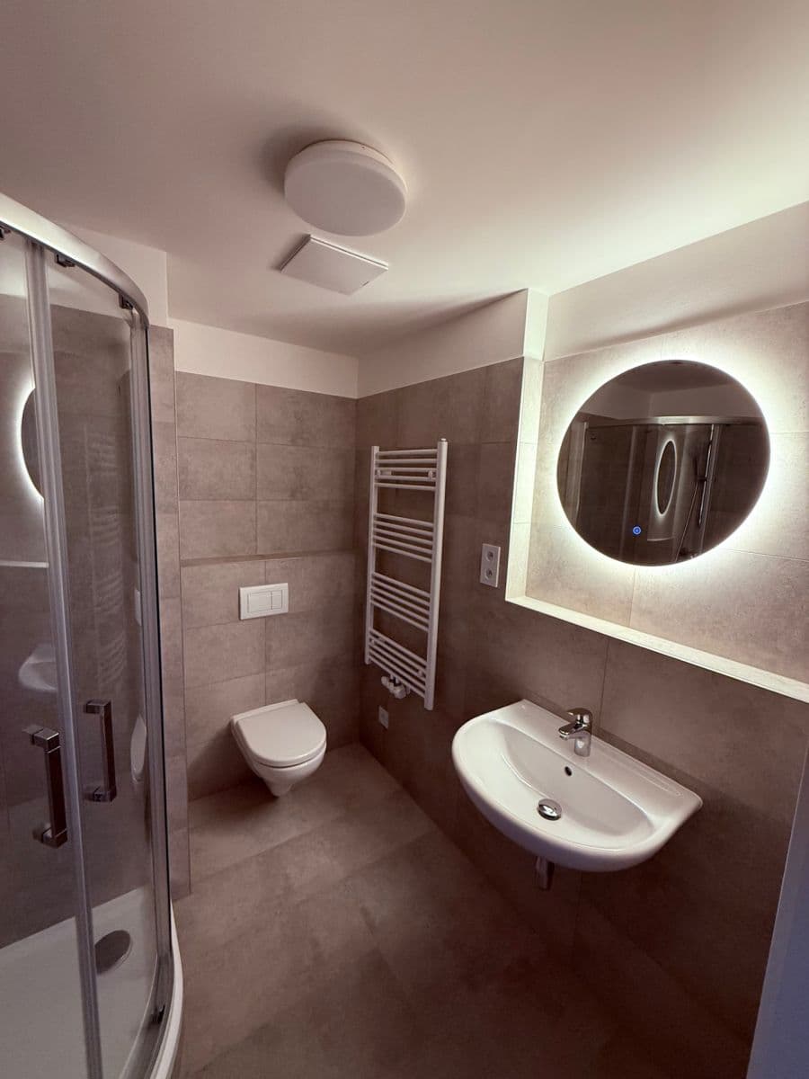 Pronájem bytu 2+kk 42 m², Fabiánové, Praha, Praha Pronájem bytu 2+kk 42 m², Fabiánové, Praha, Praha