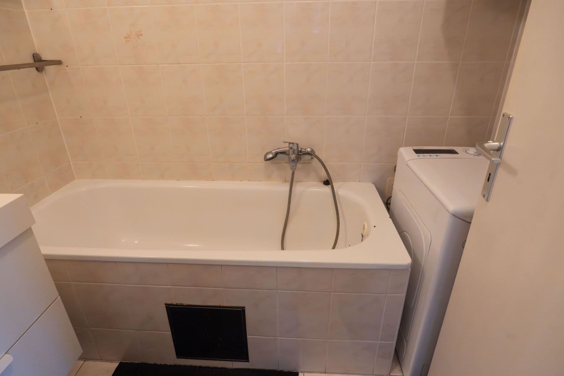 Pronájem bytu 3+kk 80 m², Kloboukova, Praha, Praha Pronájem bytu 3+kk 80 m², Kloboukova, Praha, Praha