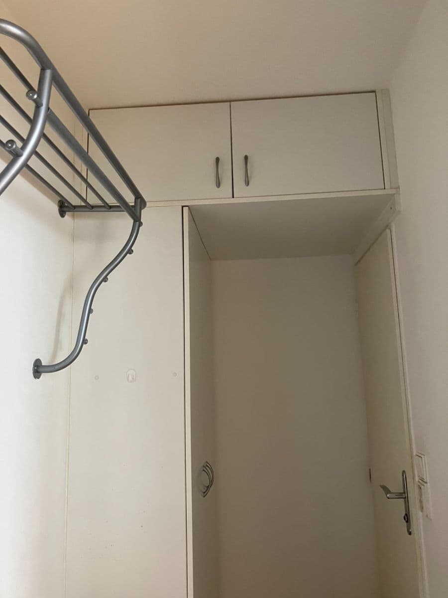 Pronájem bytu 1+kk 30 m², Nekvasilova, Praha, Praha Pronájem bytu 1+kk 30 m², Nekvasilova, Praha, Praha