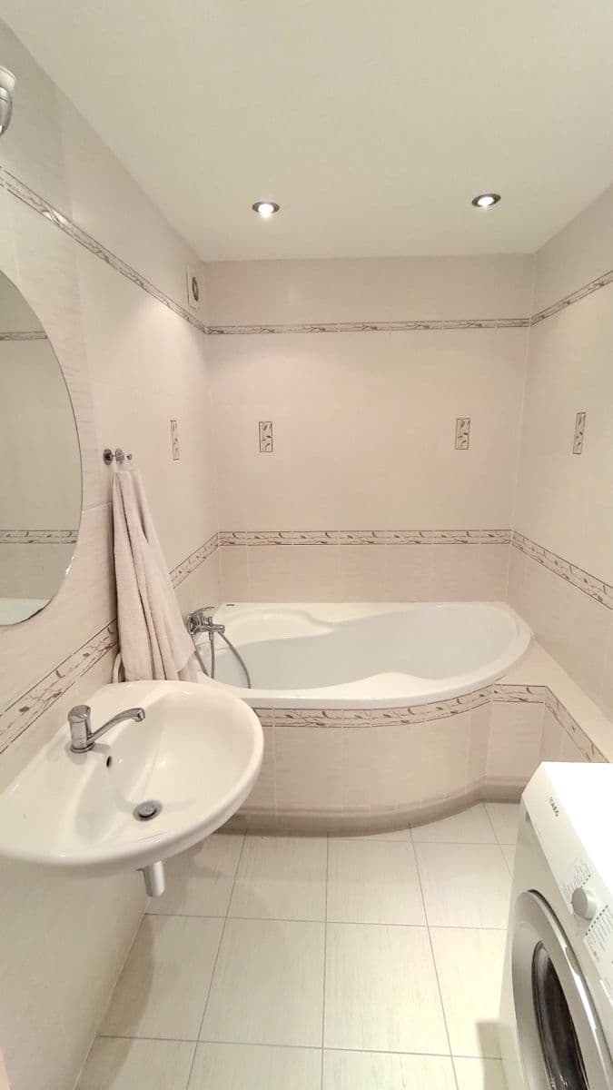 Prodej bytu 4+1 84 m², Elplova, Brno, Jihomoravský kraj Prodej bytu 4+1 84 m², Elplova, Brno, Jihomoravský kraj