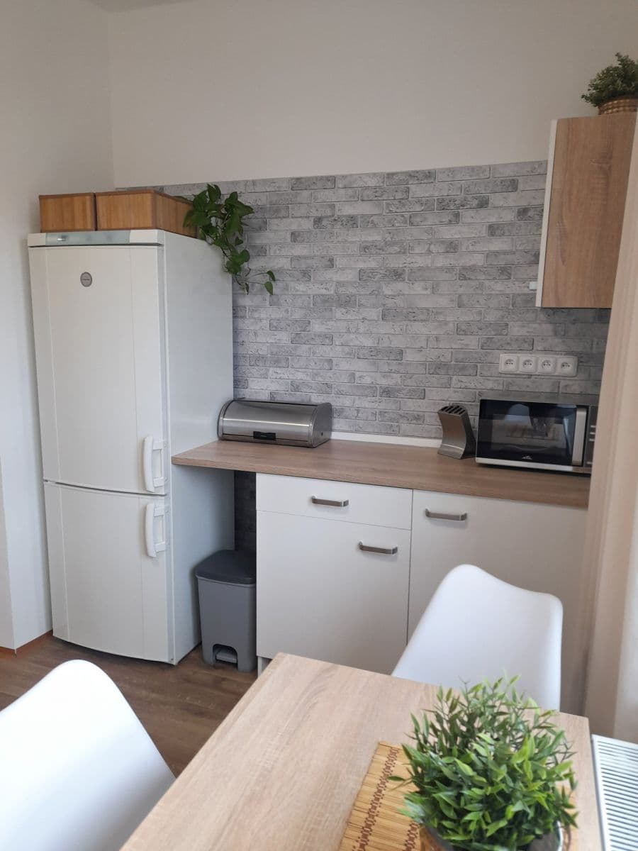 Pronájem bytu 3+kk 65 m², Pešinova, Brno, Jihomoravský kraj Pronájem bytu 3+kk 65 m², Pešinova, Brno, Jihomoravský kraj