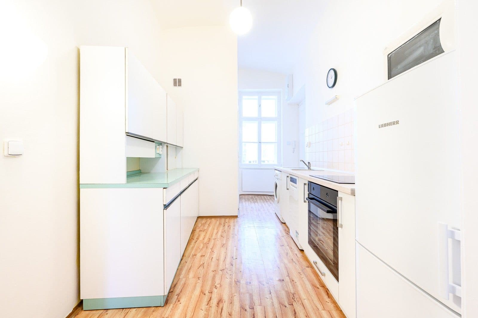 Pronájem bytu 2+1 50 m², Haštalská, Praha, Praha Pronájem bytu 2+1 50 m², Haštalská, Praha, Praha