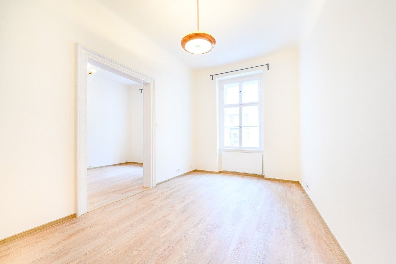 Pronájem bytu 2+1 50 m², Haštalská, Praha, Praha Pronájem bytu 2+1 50 m², Haštalská, Praha, Praha