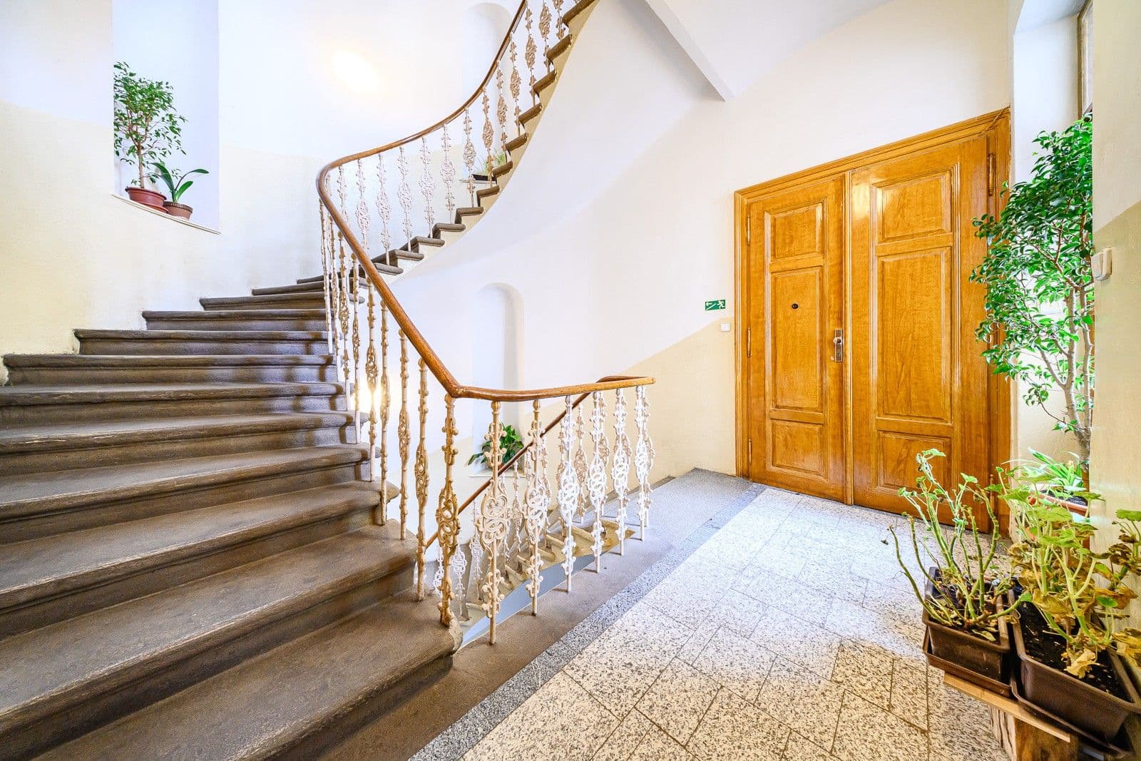 Pronájem bytu 2+1 50 m², Haštalská, Praha, Praha Pronájem bytu 2+1 50 m², Haštalská, Praha, Praha