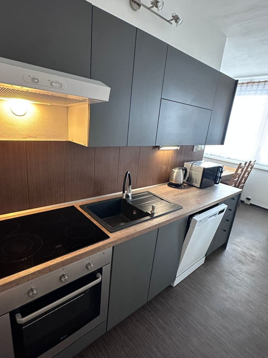 Pronájem bytu 3+1 64 m², Budivojova, České Budějovice, Jihočeský kraj Pronájem bytu 3+1 64 m², Budivojova, České Budějovice, Jihočeský kraj