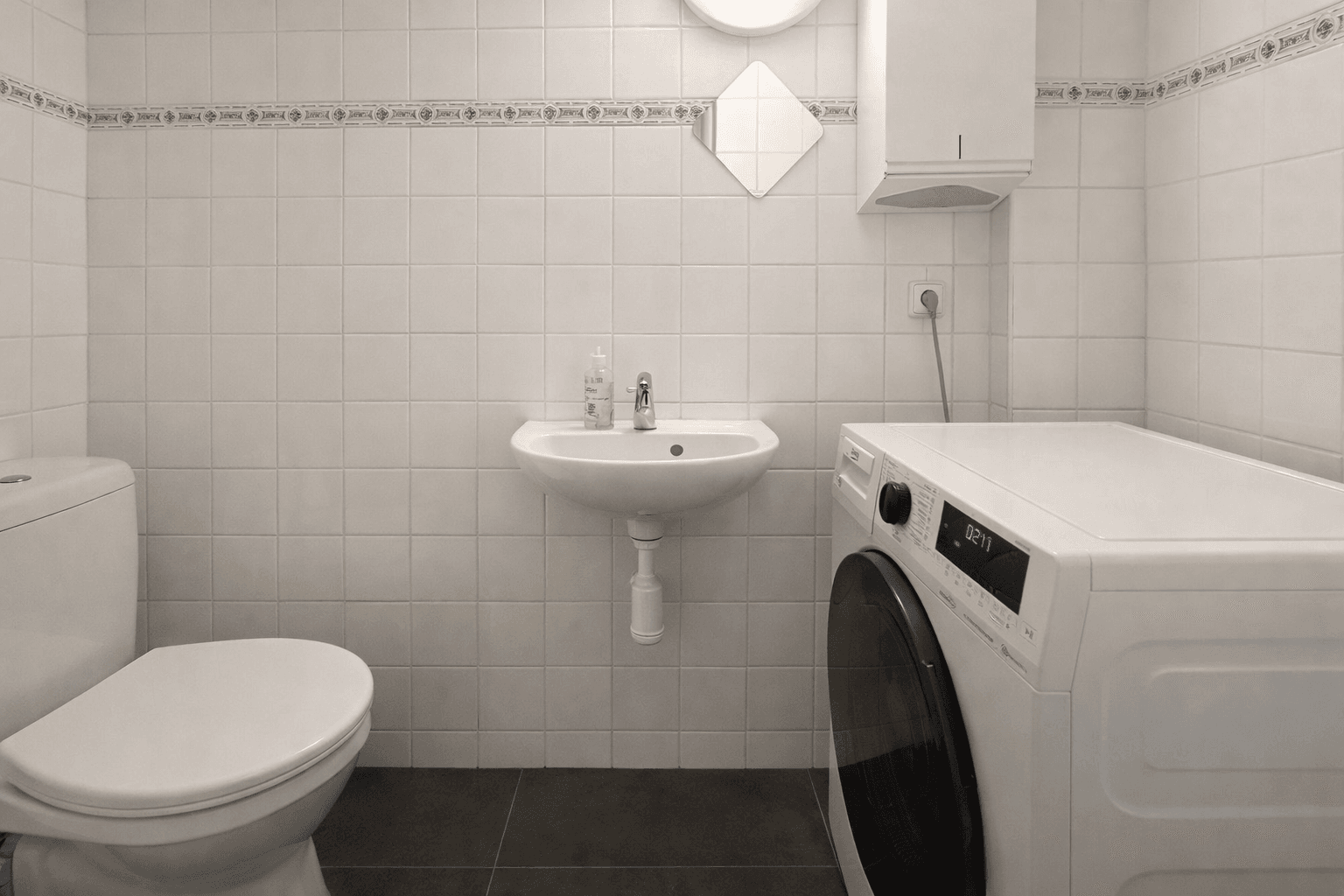 Pronájem nebytového prostoru 35 m², Foersterova, Karlovy Vary, Karlovarský kraj Pronájem nebytového prostoru 35 m², Foersterova, Karlovy Vary, Karlovarský kraj