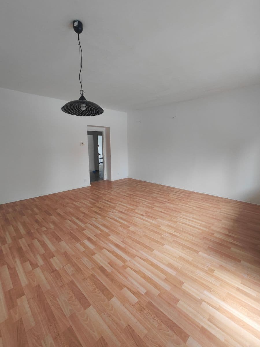 Prodej bytu 3+1 92 m², Na Nivách, Praha, Praha Prodej bytu 3+1 92 m², Na Nivách, Praha, Praha
