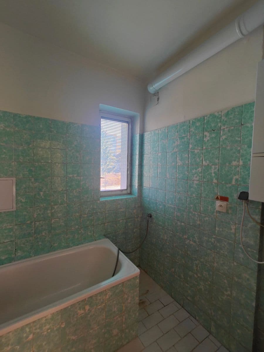 Prodej bytu 3+1 92 m², Na Nivách, Praha, Praha Prodej bytu 3+1 92 m², Na Nivách, Praha, Praha