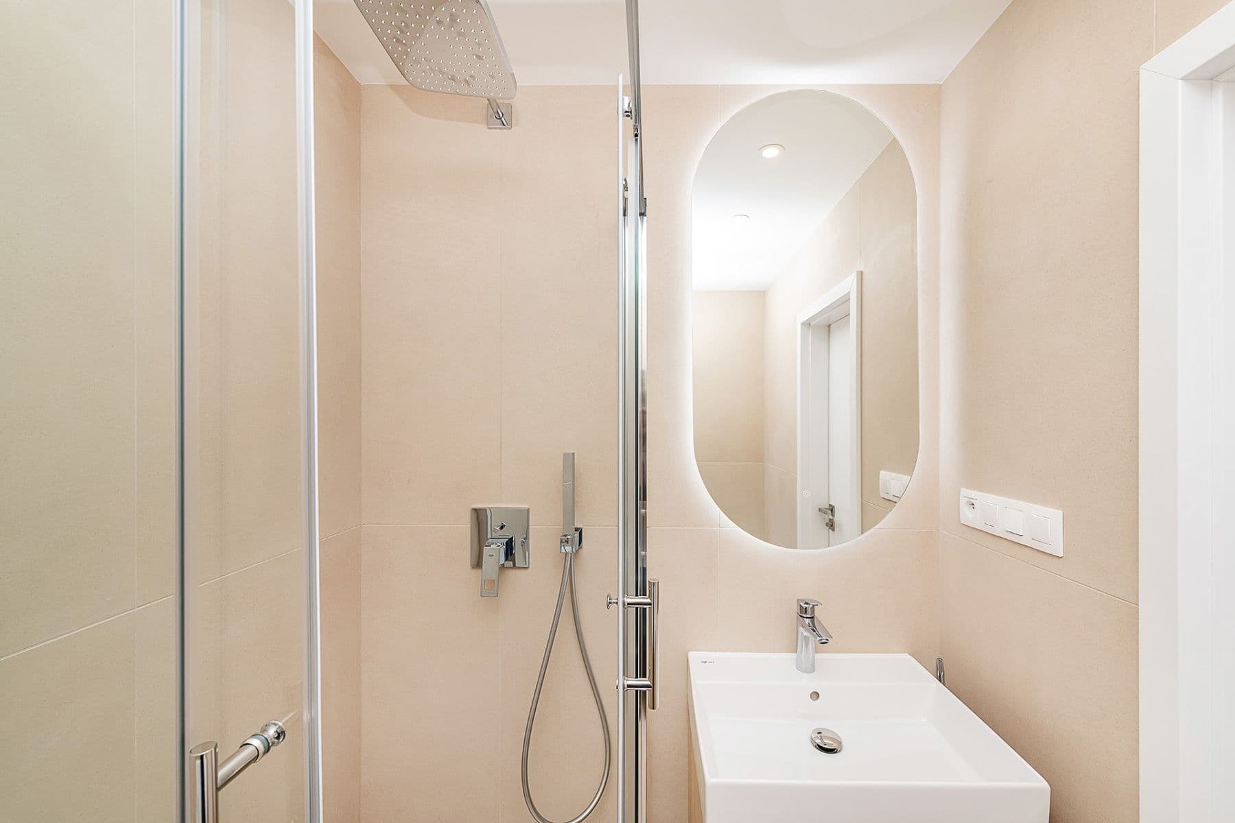 Prodej bytu 4+kk 80 m², Hrusická, Praha, Praha Prodej bytu 4+kk 80 m², Hrusická, Praha, Praha