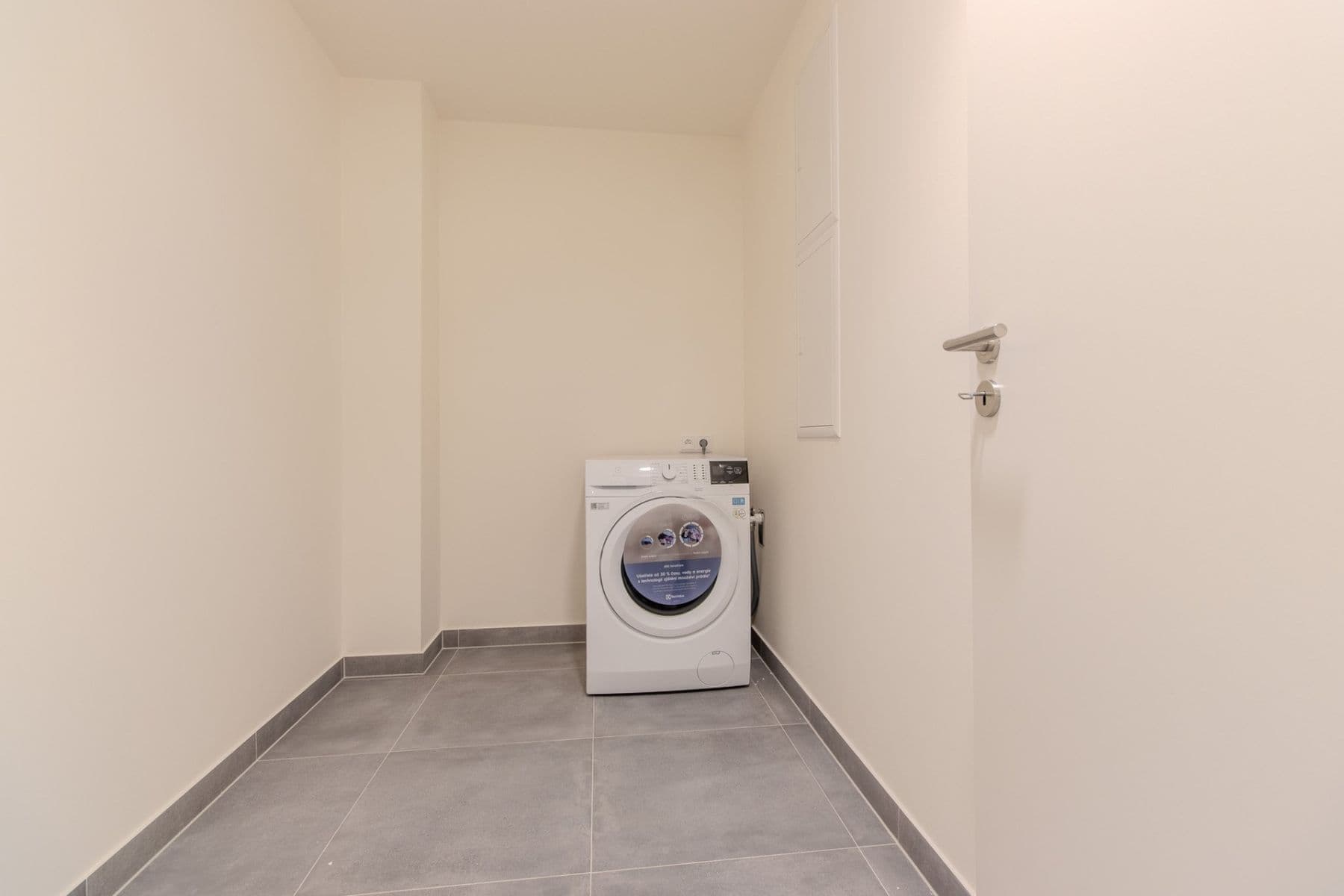 Pronájem bytu 2+kk 56 m², Poděbradská, Praha, Praha Pronájem bytu 2+kk 56 m², Poděbradská, Praha, Praha