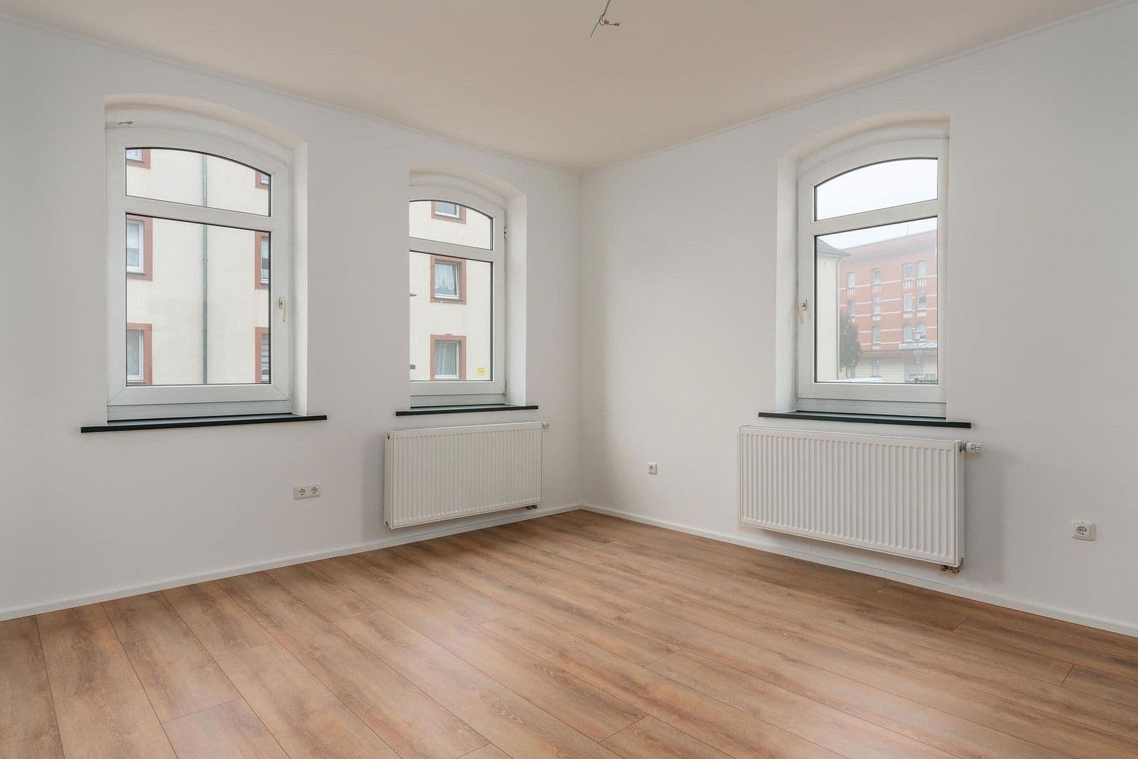 Pronájem bytu 3+1 65 m², Agathofstraße 32, Kassel, Hessen Pronájem bytu 3+1 65 m², Agathofstraße 32, Kassel, Hessen