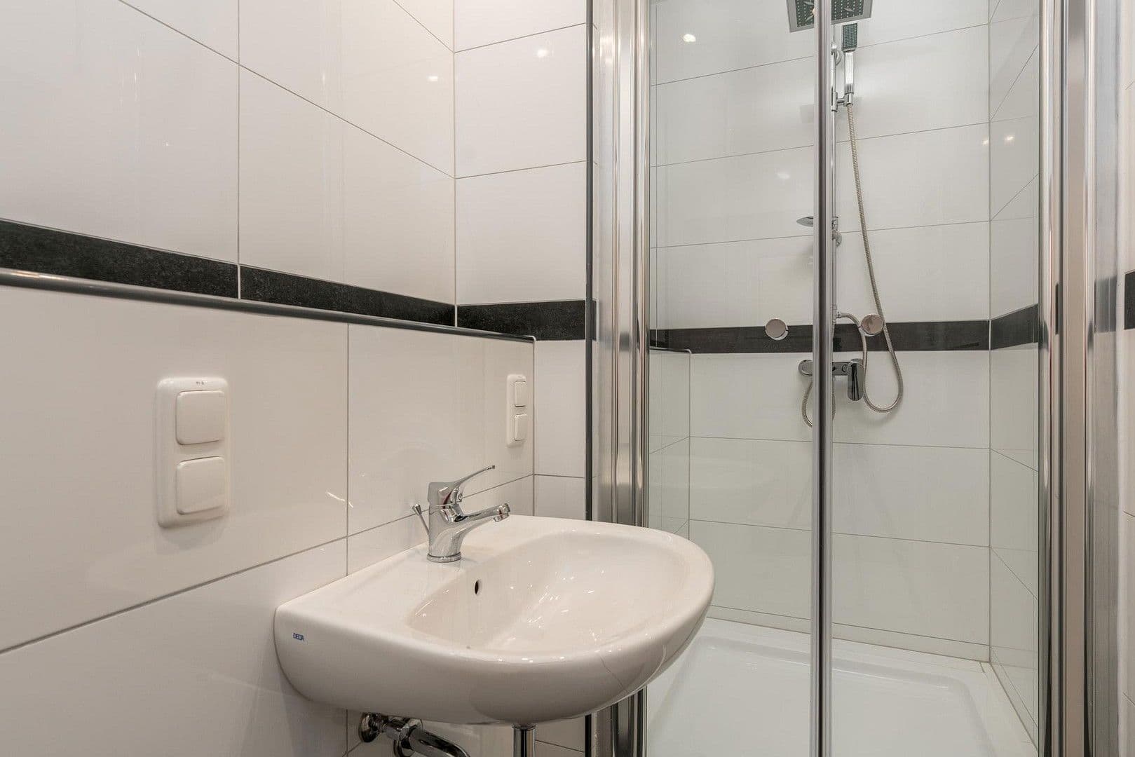 Pronájem bytu 3+1 65 m², Agathofstraße 32, Kassel, Hessen Pronájem bytu 3+1 65 m², Agathofstraße 32, Kassel, Hessen