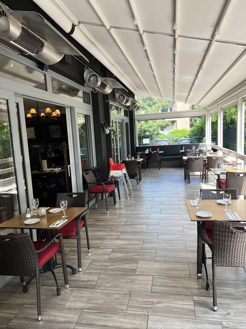 Pronájem nebytového prostoru 300 m², Uerdingerstr 552a, Krefeld-Bockum, Severní Porýní-Vestfálsko Pronájem nebytového prostoru 300 m², Uerdingerstr 552a, Krefeld-Bockum, Severní Porýní-Vestfálsko