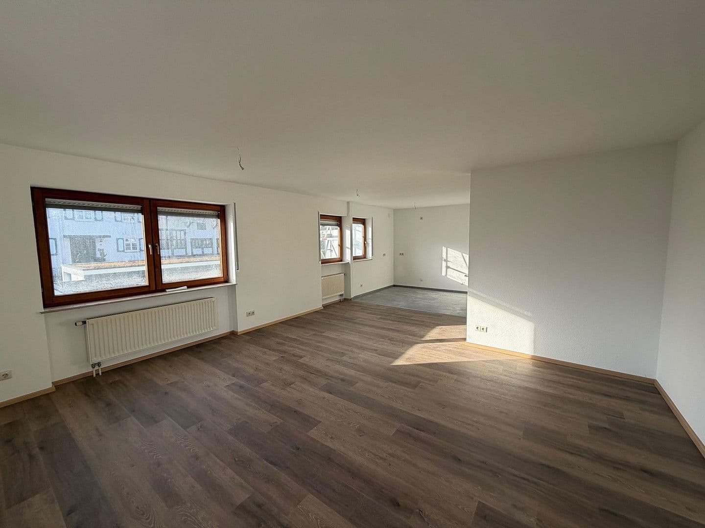 Prodej bytu 4+1 93 m², Alte Schulstr. 11, Zimmern ob Rottweil, Bádensko-Württembersko Prodej bytu 4+1 93 m², Alte Schulstr. 11, Zimmern ob Rottweil, Bádensko-Württembersko