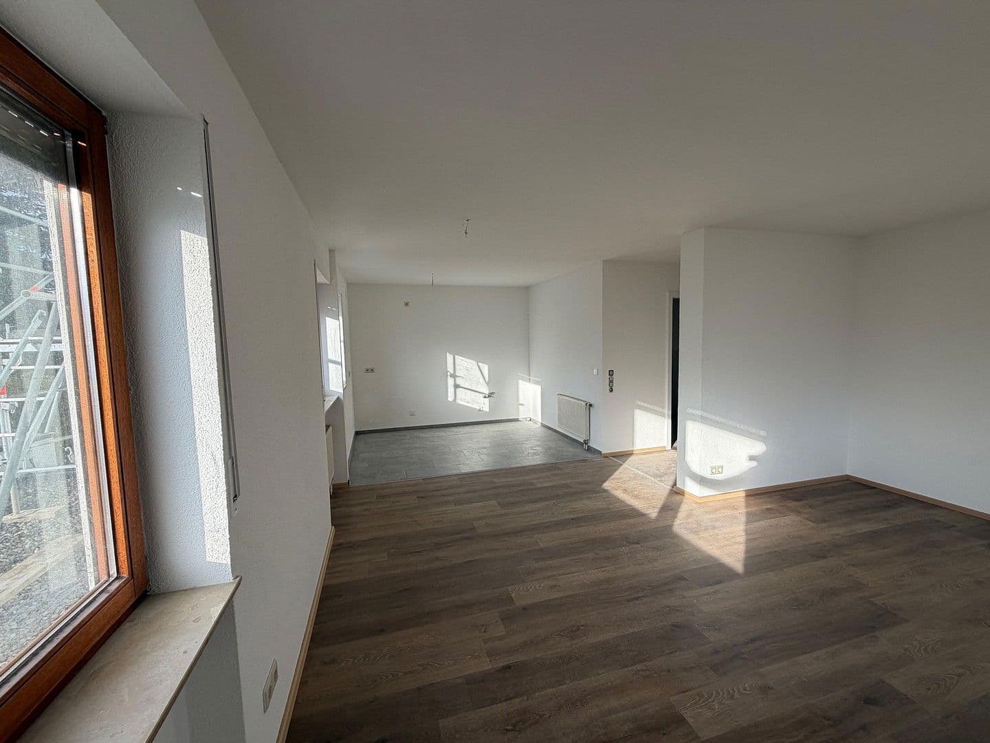 Prodej bytu 4+1 93 m², Alte Schulstr. 11, Zimmern ob Rottweil, Bádensko-Württembersko Prodej bytu 4+1 93 m², Alte Schulstr. 11, Zimmern ob Rottweil, Bádensko-Württembersko