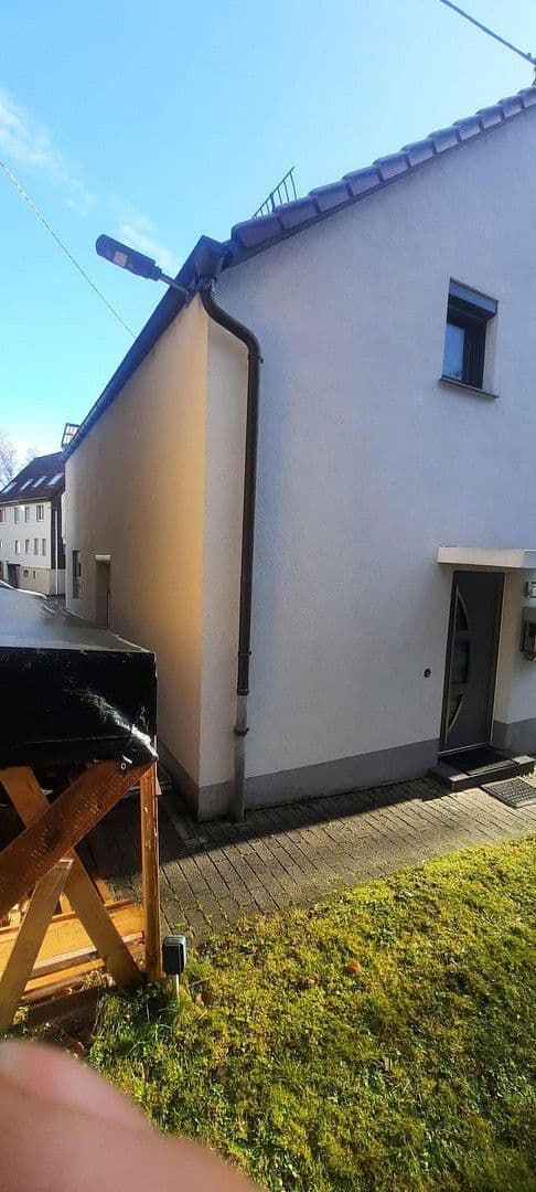 Prodej domu 90 m², pozemek 148 m², Nürtingen, Bádensko-Württembersko Prodej domu 90 m², pozemek 148 m², Nürtingen, Bádensko-Württembersko