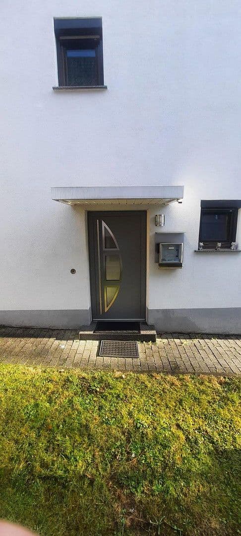 Prodej domu 90 m², pozemek 148 m², Nürtingen, Bádensko-Württembersko Prodej domu 90 m², pozemek 148 m², Nürtingen, Bádensko-Württembersko