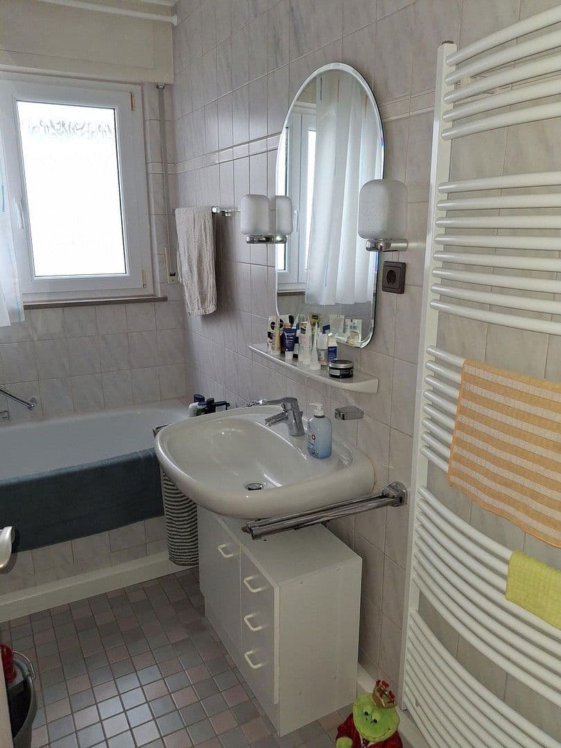 Prodej domu 246 m², pozemek 442 m², Esslingen am Neckar, Bádensko-Württembersko Prodej domu 246 m², pozemek 442 m², Esslingen am Neckar, Bádensko-Württembersko