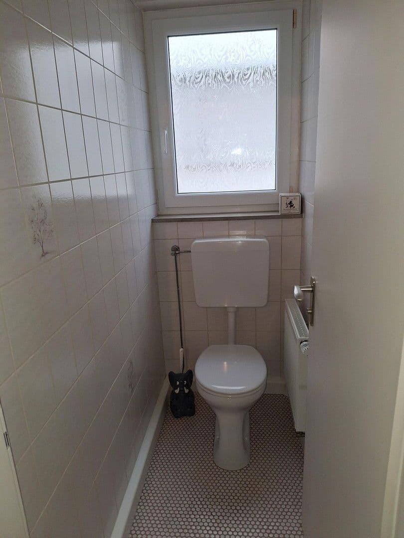 Prodej domu 246 m², pozemek 442 m², Esslingen am Neckar, Bádensko-Württembersko Prodej domu 246 m², pozemek 442 m², Esslingen am Neckar, Bádensko-Württembersko