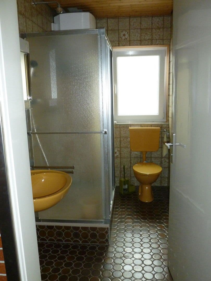 Prodej domu 246 m², pozemek 442 m², Esslingen am Neckar, Bádensko-Württembersko Prodej domu 246 m², pozemek 442 m², Esslingen am Neckar, Bádensko-Württembersko