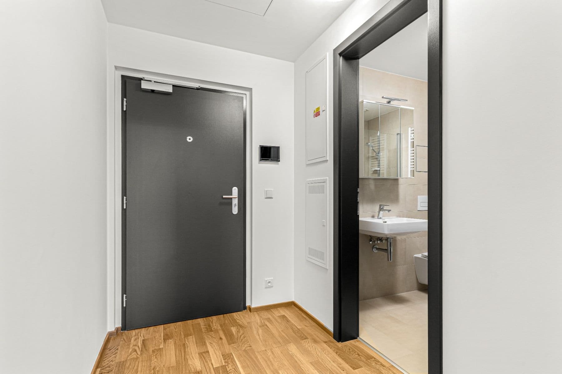 Pronájem bytu 1+kk 33 m², Fafkových, Praha, Praha Pronájem bytu 1+kk 33 m², Fafkových, Praha, Praha