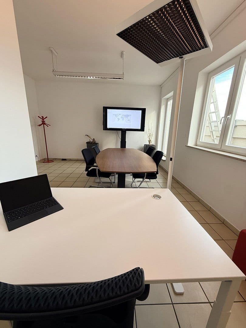 Pronájem kanceláře 24 m², Dieselstr. 1, Rottenburg a. d. Laaber, Bavorsko Pronájem kanceláře 24 m², Dieselstr. 1, Rottenburg a. d. Laaber, Bavorsko