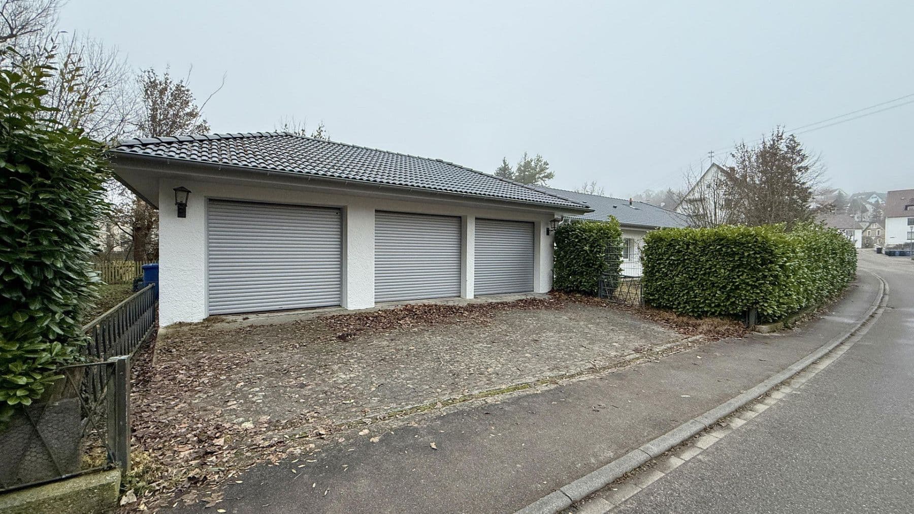 Prodej domu 240 m², pozemek 2.800 m², Sigmaringen, Bádensko-Württembersko Prodej domu 240 m², pozemek 2.800 m², Sigmaringen, Bádensko-Württembersko