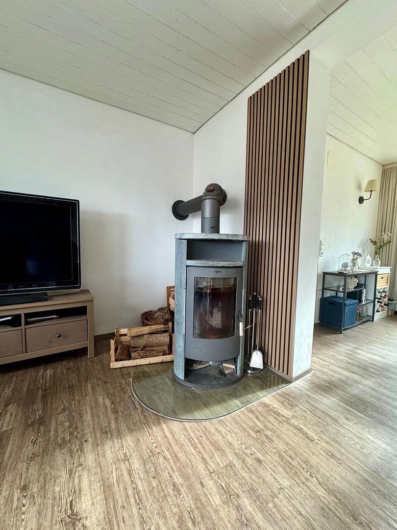 Prodej domu 114 m², pozemek 519 m², Overath, Severní Porýní-Vestfálsko Prodej domu 114 m², pozemek 519 m², Overath, Severní Porýní-Vestfálsko